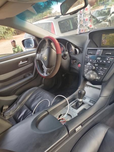 Acura ZDX • 2011 • 100,000 km 6