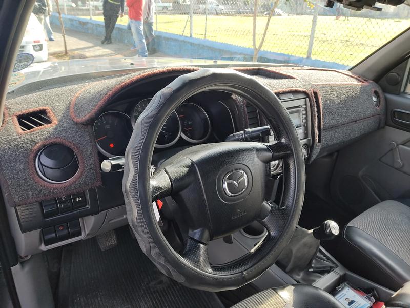 Mazda BT • 2016 • 150,000 km 2