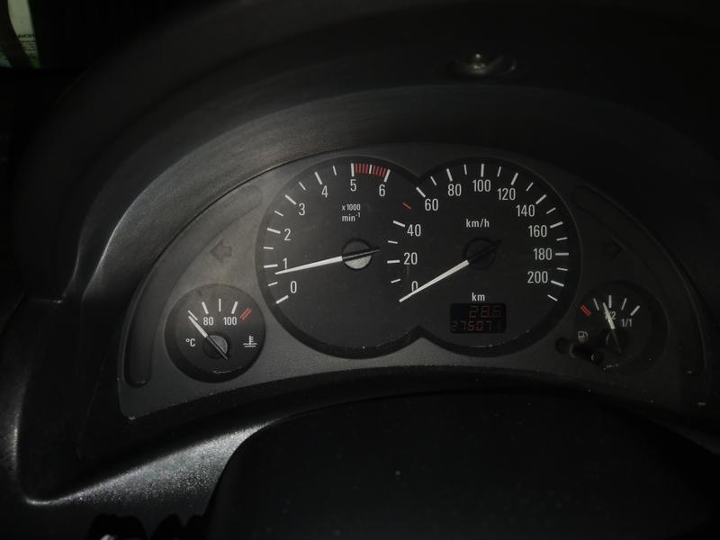 Opel Corsa • 2001 • 275,000 km 4