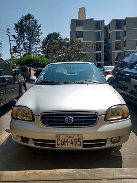 Suzuki Baleno • 2001 • 270 km 3