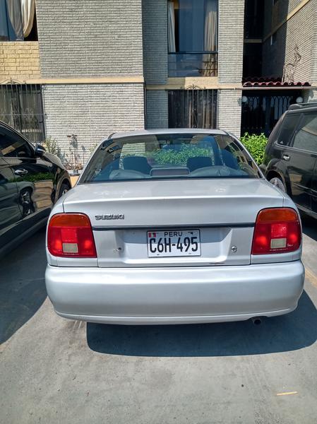 Suzuki Baleno • 2001 • 270 km 6