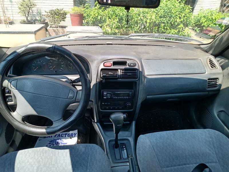 Suzuki Baleno • 2001 • 270 km 7