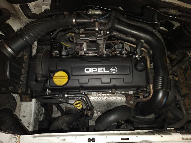 Opel Corsa • 2001 • 275,000 km 8