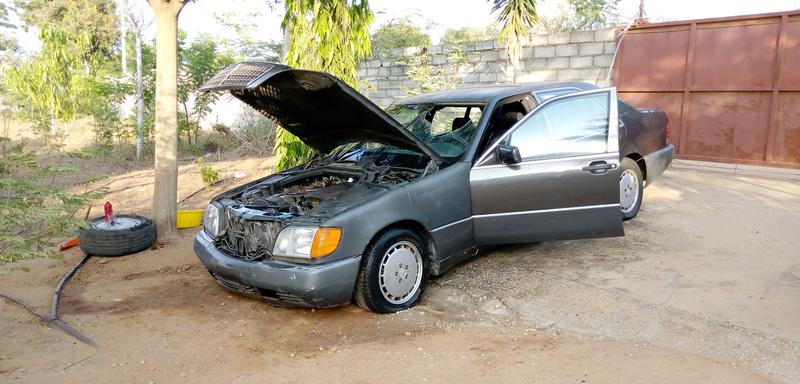 Mercedes-Benz 260 - 560 SEL • 1994 • 19,988 km 5