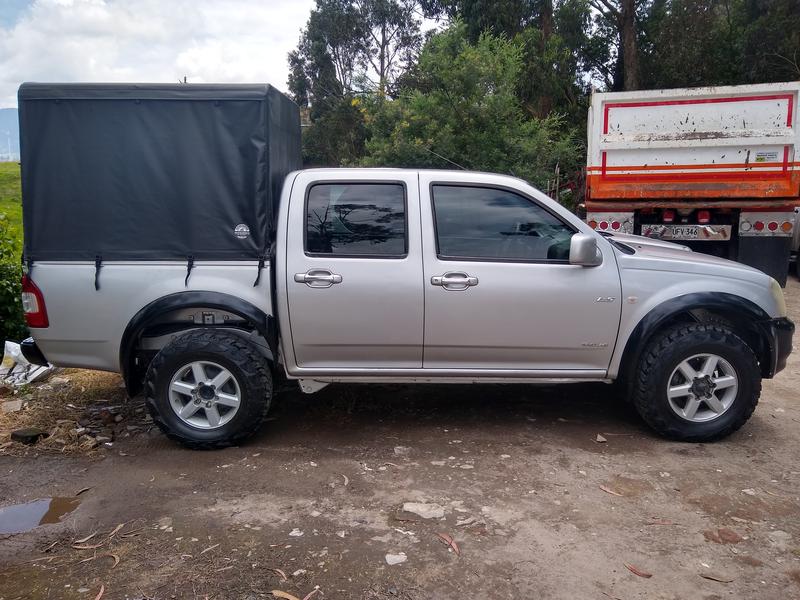 Chevrolet Luv • 2007 • 198,000 km 6