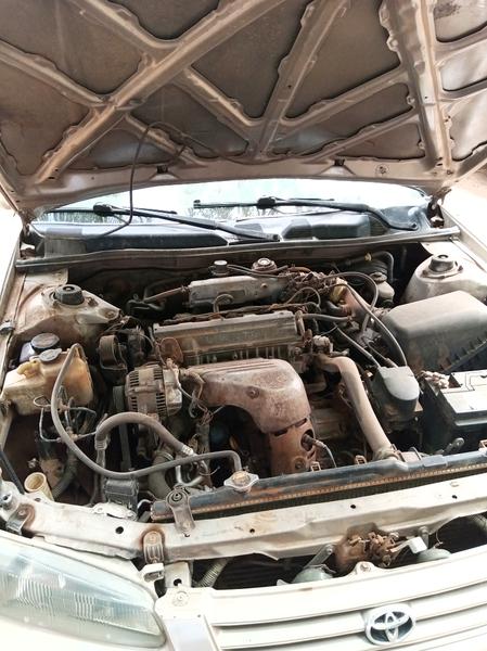 Toyota Camry • 1999 • 180,121 km 2