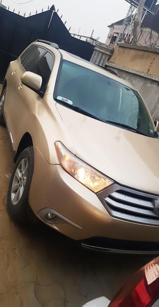 Toyota Highlander • 2013 • 87,314 km 8