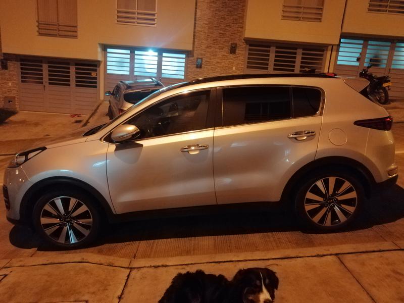 Kia Sportage • 2017 • 59,800 km 9