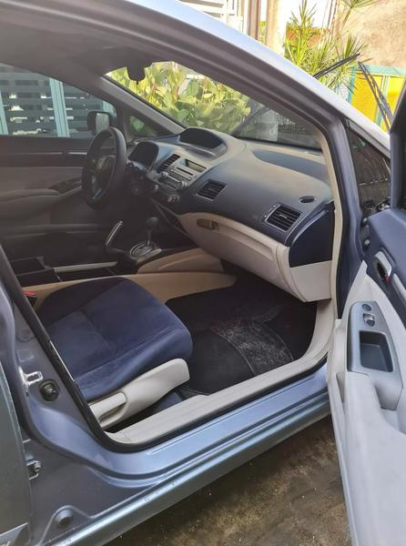 Honda Civic • 2007 • 150,000 km 4