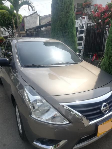 Nissan Versa • 2021 • 49 km 3