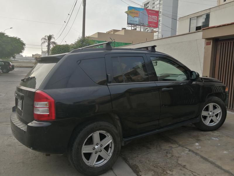 Jeep Compass • 2007 • 153,000 km 1