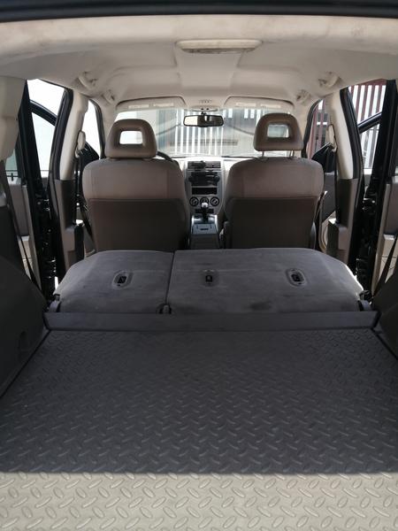 Jeep Compass • 2007 • 153,000 km 3