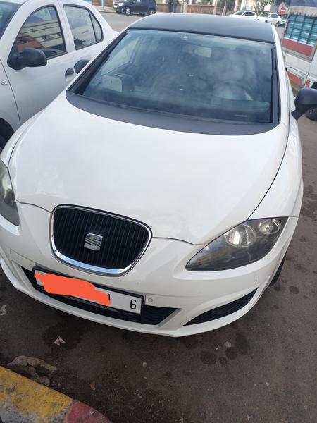 Seat Leon • 2009 • 240,000 km 1