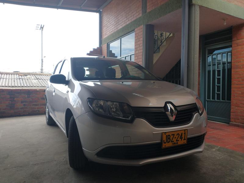 Renault Sandero • 2017 • 60,500 km 2