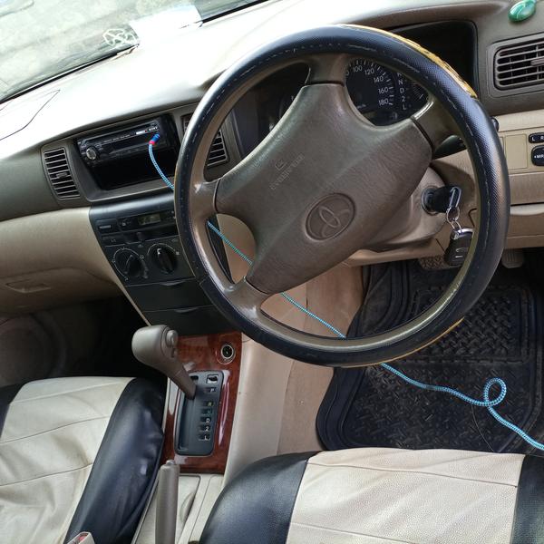 Toyota Corolla XLI • 2006 • 185,800 km 2