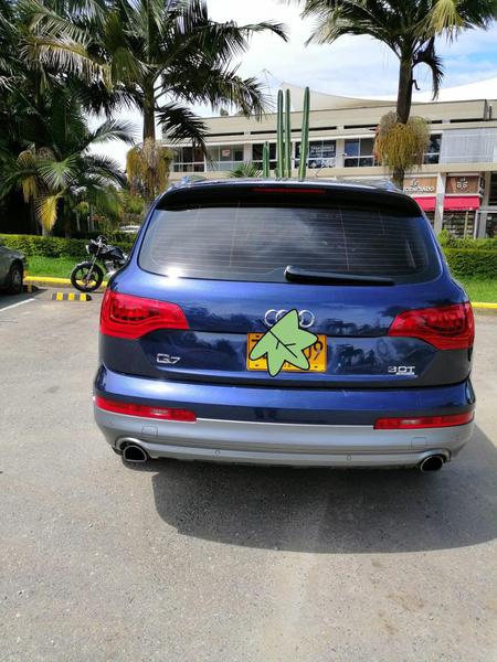 Audi Q7 • 2015 • 60 km 2