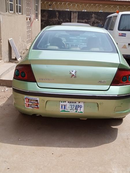 Peugeot 407 • 2002 • 129,000 km 3