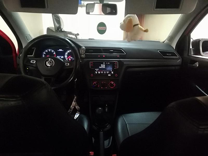 Volkswagen Gol • 2017 • 13,800 km 4