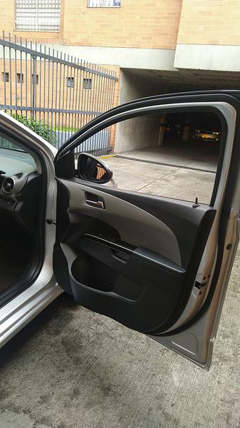 Chevrolet Sonic • 2014 • 55,000 km 6