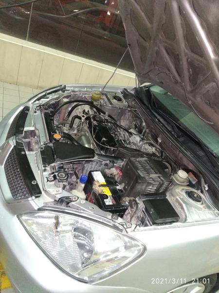 Mitsubishi Lancer • 2010 • 200,000 km 3