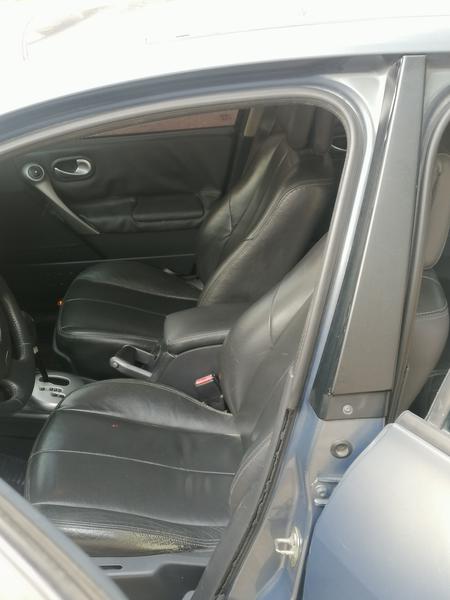 Renault Megane II • 2007 • 115,000 km 5