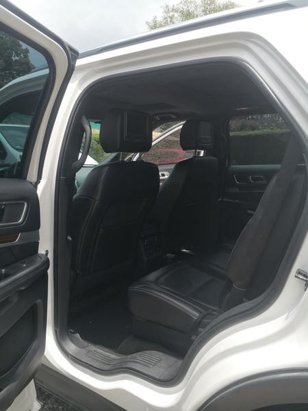 Ford Explorer • 2016 • 44,000 km 7