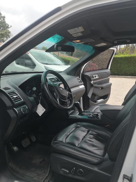Ford Explorer • 2016 • 44,000 km 4