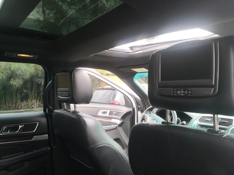 Ford Explorer • 2016 • 44,000 km 3