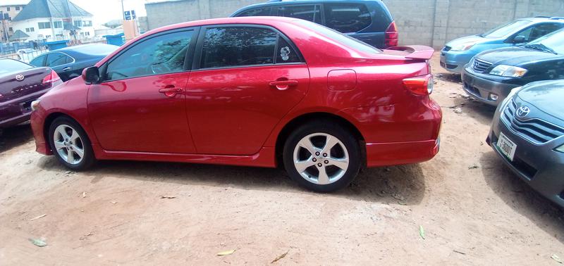 Toyota Corolla • 2013 • 72,000 km 2