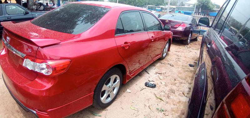 Toyota Corolla • 2013 • 72,000 km 4