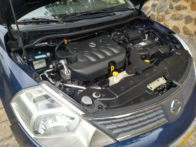 Nissan Tiida • 2008 • 95,000 km 1