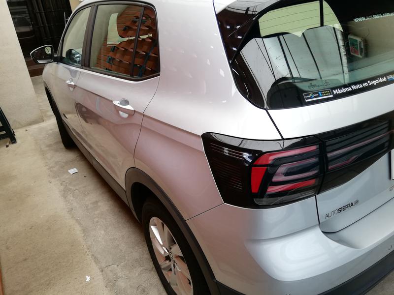 Volkswagen Amarok • 2020 • 23,000 km 2