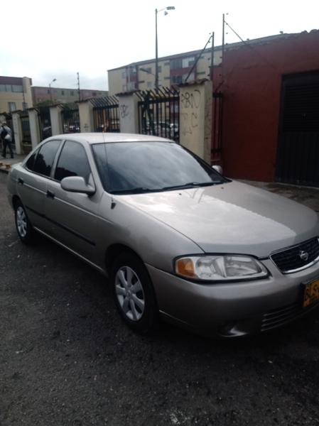 Nissan Sentra • 2001 • 120,000 km 4