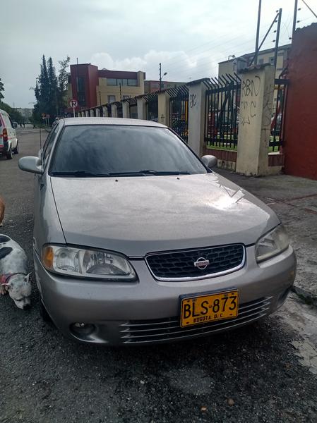 Nissan Sentra • 2001 • 120,000 km 2