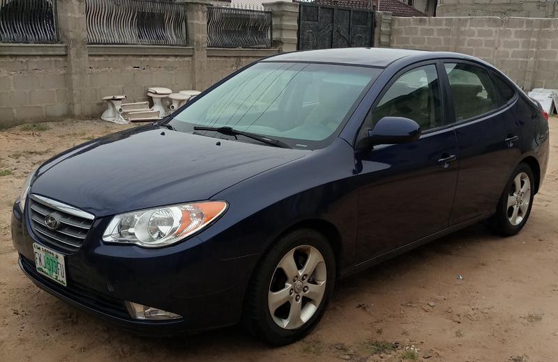 Hyundai Elantra • 2009 • 90,000 km 8