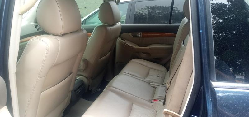 Lexus GX • 2010 • 80,000 km 18