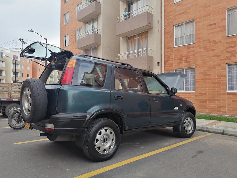 Honda CR-V • 1998 • 3,130,000 km 1