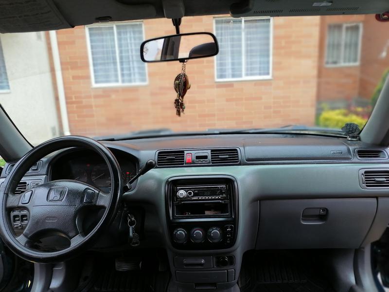Honda CR-V • 1998 • 3,130,000 km 11