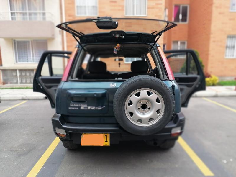 Honda CR-V • 1998 • 3,130,000 km 2