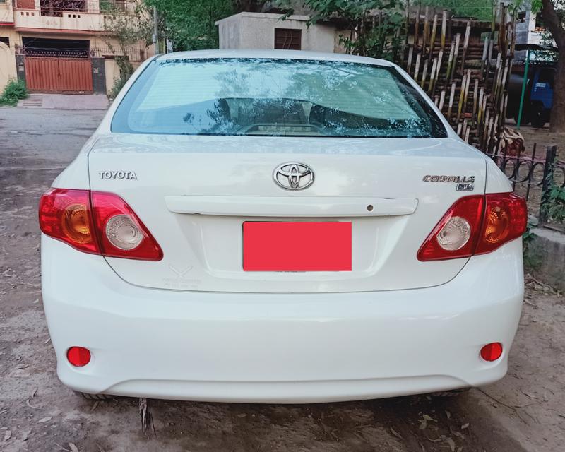 Toyota Corolla • 2009 • 77,000 km 3