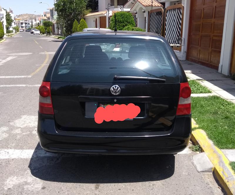 Volkswagen Gol • 2010 • 156,000 km 3