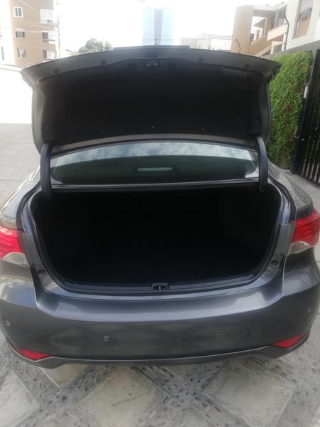 Toyota Avensis • 2013 • 85,000 km 5