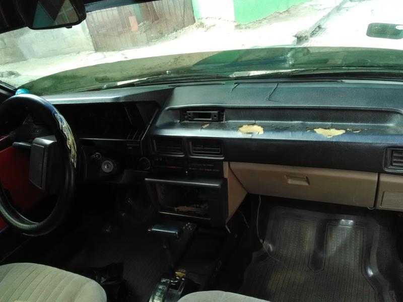 Toyota 86 • 1987 • 100,000 km 4