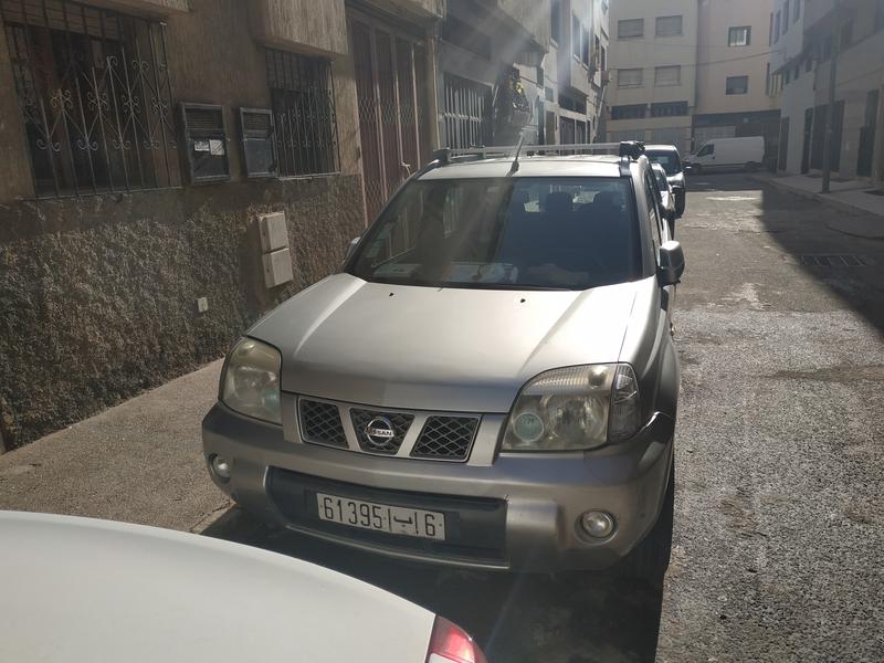 Nissan  • 2006 • 268,000 km 5