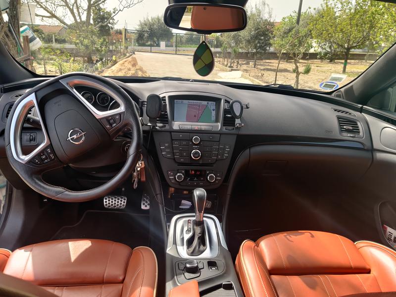 Opel Insignia • 2011 • 84,000 km 5