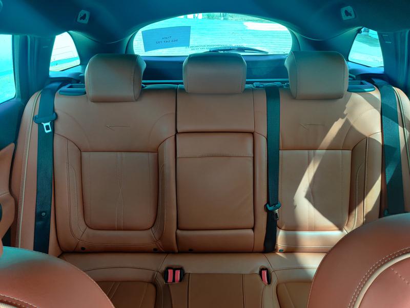 Opel Insignia • 2011 • 84,000 km 9