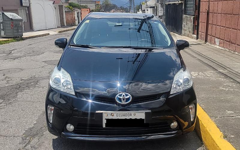 Toyota Prius • 2012 • 137,800 km 7