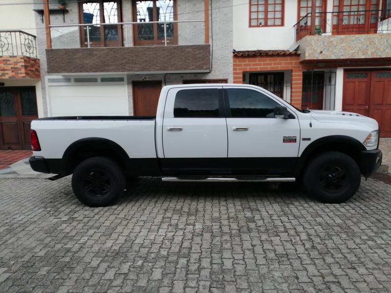 Dodge RAM • 2011 • 149,000 km 2