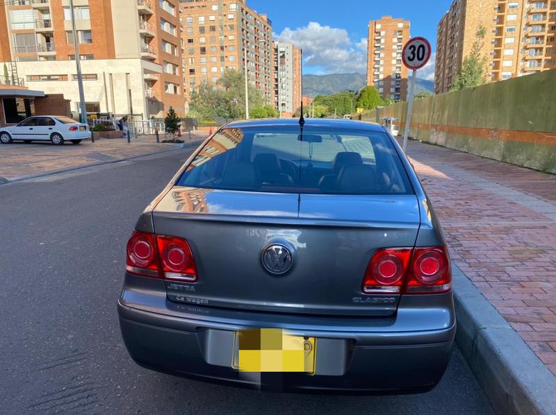 Volkswagen Jetta • 2013 • 91,000 km 8