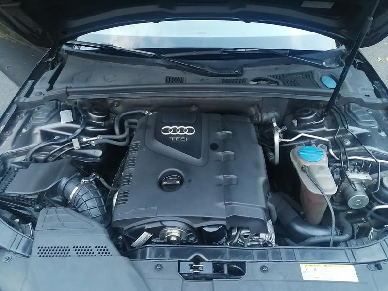 Audi A4 • 2012 • 82,000 km 6